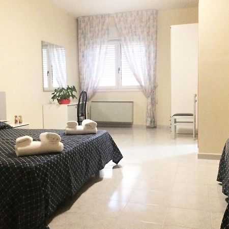 Hotel Diamante フェッランディーナ エクステリア 写真