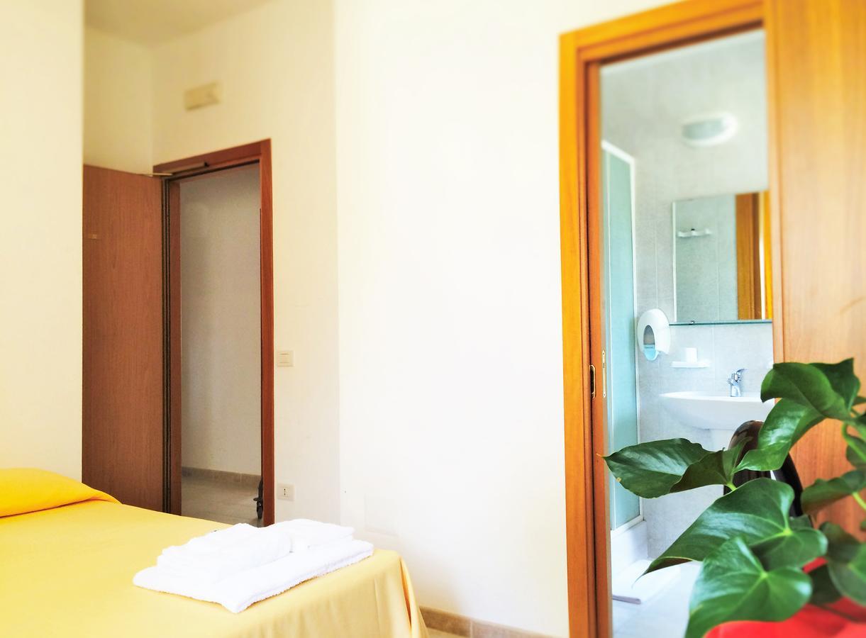 Hotel Diamante フェッランディーナ エクステリア 写真