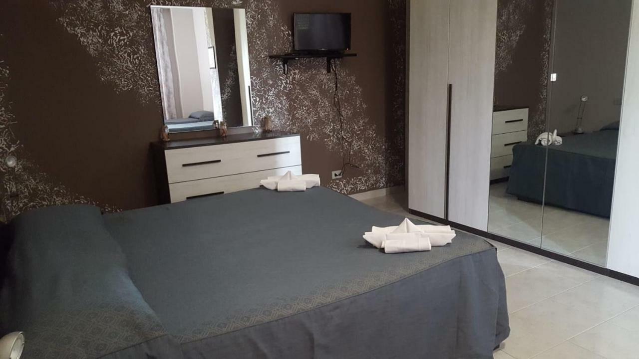 Hotel Diamante フェッランディーナ エクステリア 写真